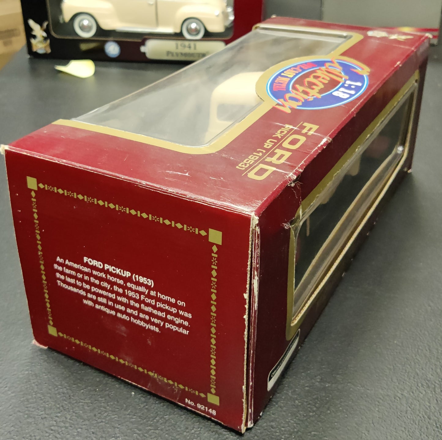 1.18 Collection Die cast metal Ford Pick Up (1953)