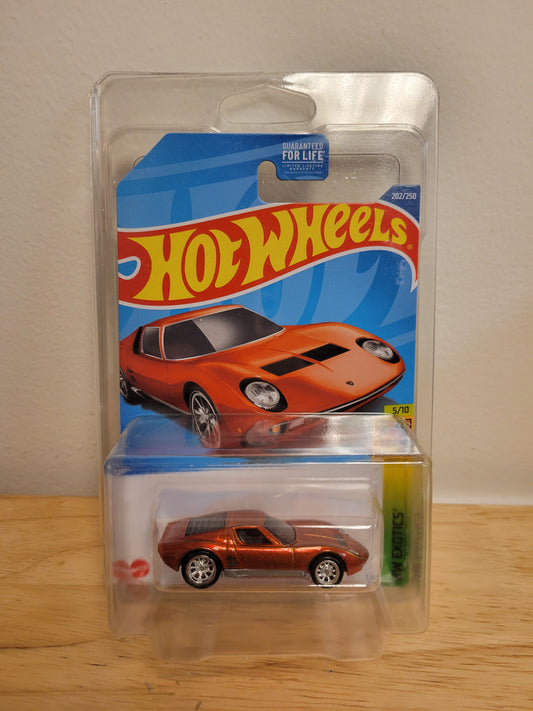 Hot Wheels 2022 Super Treasure Hunt - ‘71 Lamborghini Miura SV - House of Cars Virginia
