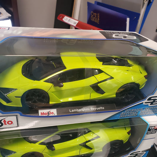 1:18 Maisto Exclusive Special Edition Lambo Lamborghini Revuelto Lime Green - House of Cars Virginia