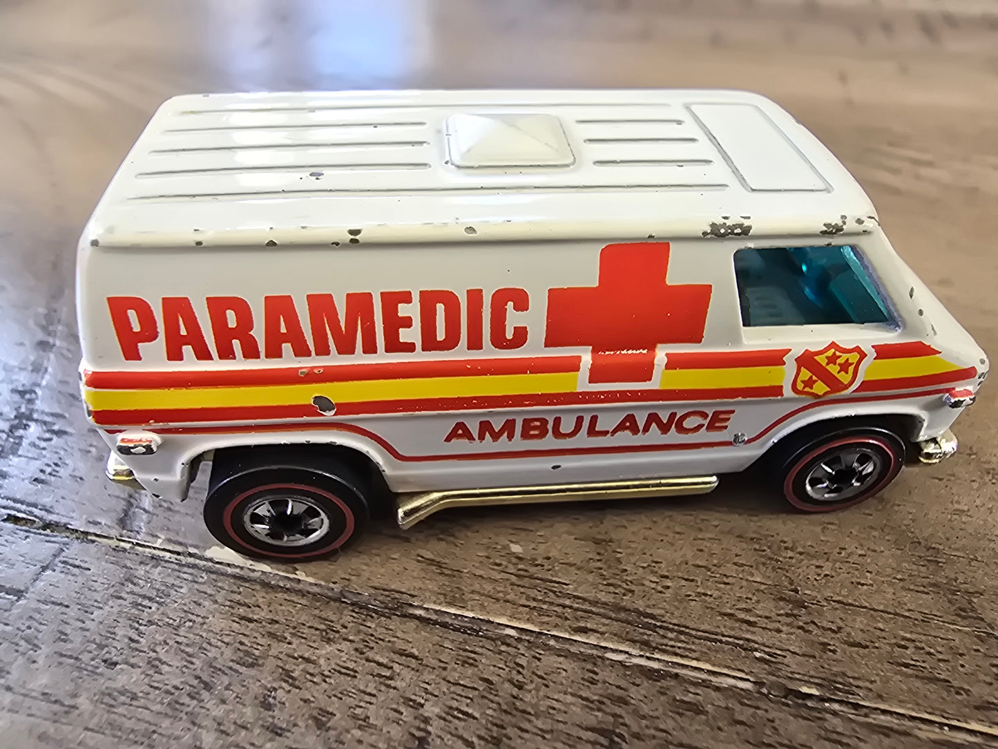 1974 Hot Wheels Redline Super Van Paramedic Ambulance - House of Cars Virginia