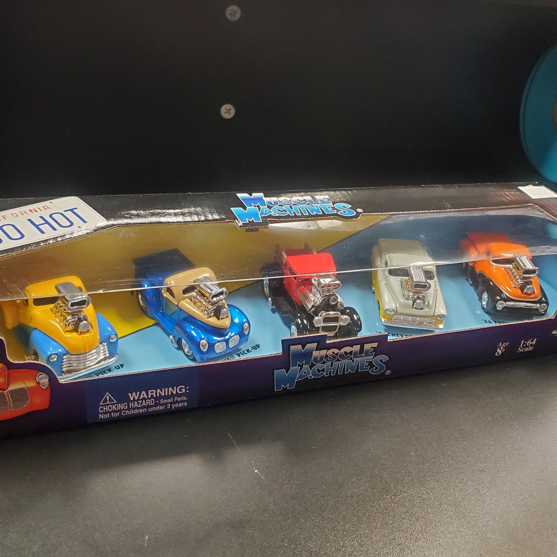 Muscle Machines 5 Pack 1:64 013 - House of Cars Virginia