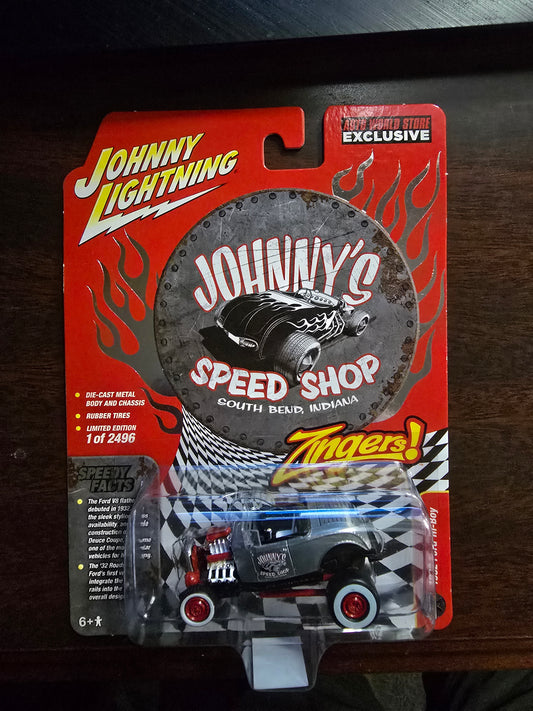 Johnny Lightning Street Freaks Zingers 1932 Ford Hi-Boy - AW Store Exclusive 2496 made - House of Cars Virginia