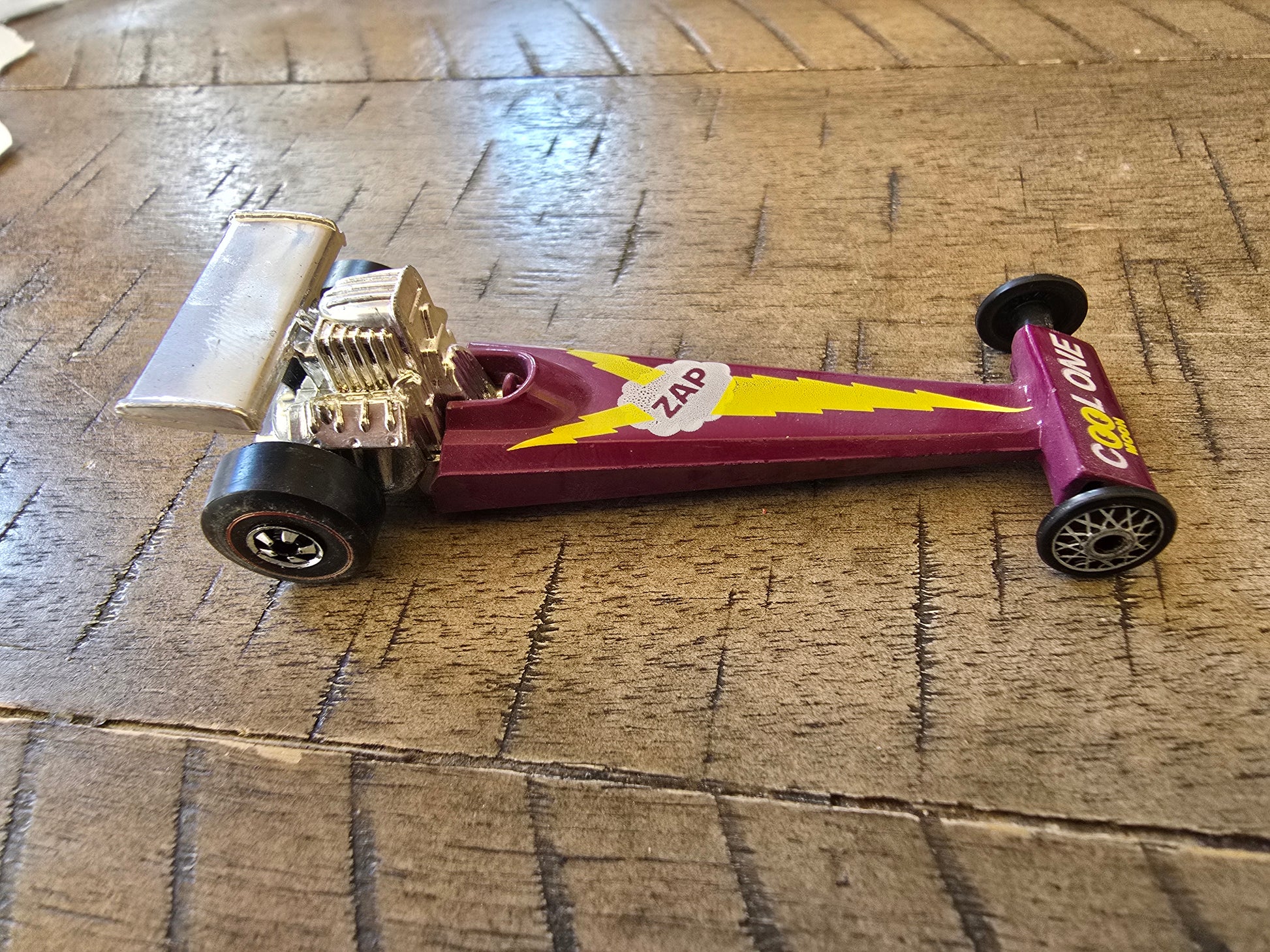 Hot Wheels Redline 'FLYING COLORS' Cool One Dragster Plum w/Yellow Whi ...