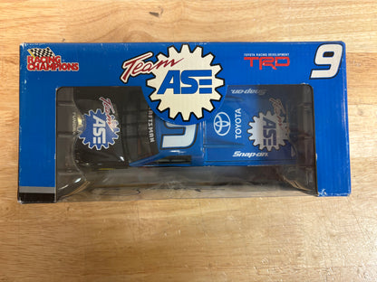 Racing Champions 1:24 Scale Diecast Supertruck #9 Team ASE Ted Musgraves Autographed!