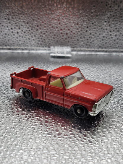 Lesney Matchbox No. 6 Ford Pick-up (No camper top, Very good condition car, slight paint chips, see pictures) - House of Cars Virginia