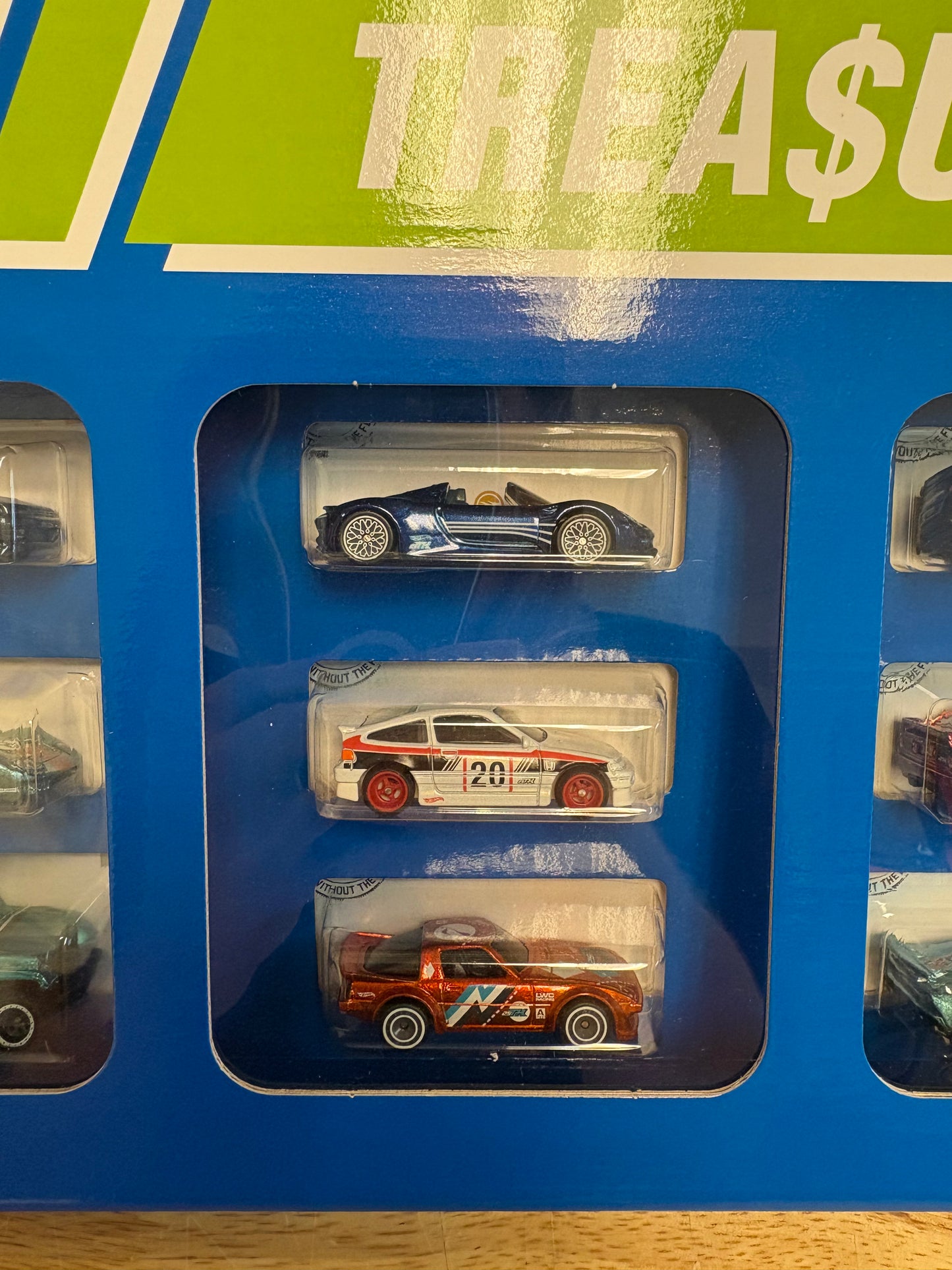 Hot Wheels 2020 Super Treasure Hunt Box Set 00827/01300 VHTF! (See Description)