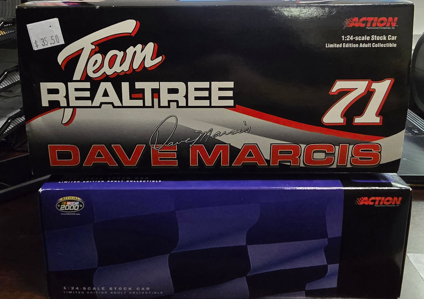 Action Racing 1/24 Dave Marcis #71 Realtree 2002 Monte Carlo - House of Cars Virginia
