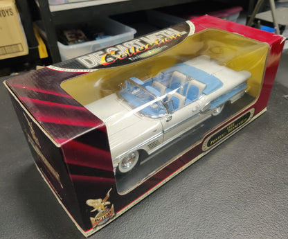 1.18 Die Cast Metal Collection Deluxe Edition 1958 Pontiac Bonneville 