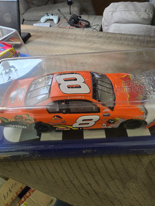 2002 #8 Dale Earnhardt Jr Looney Tunes 1/24 Winners Circle Diecast Car R2 - House of Cars Virginia