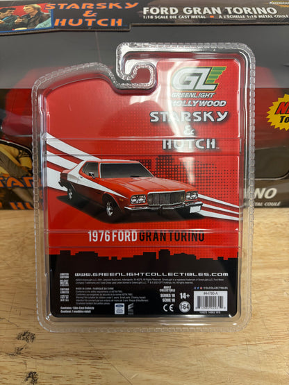 Ertl Collectibles American Muscle "Starsky & Hutch" Ford Gran Torino + Greenlight Hollywood "Starsky & Hutch" 1976 Ford Gran Torino