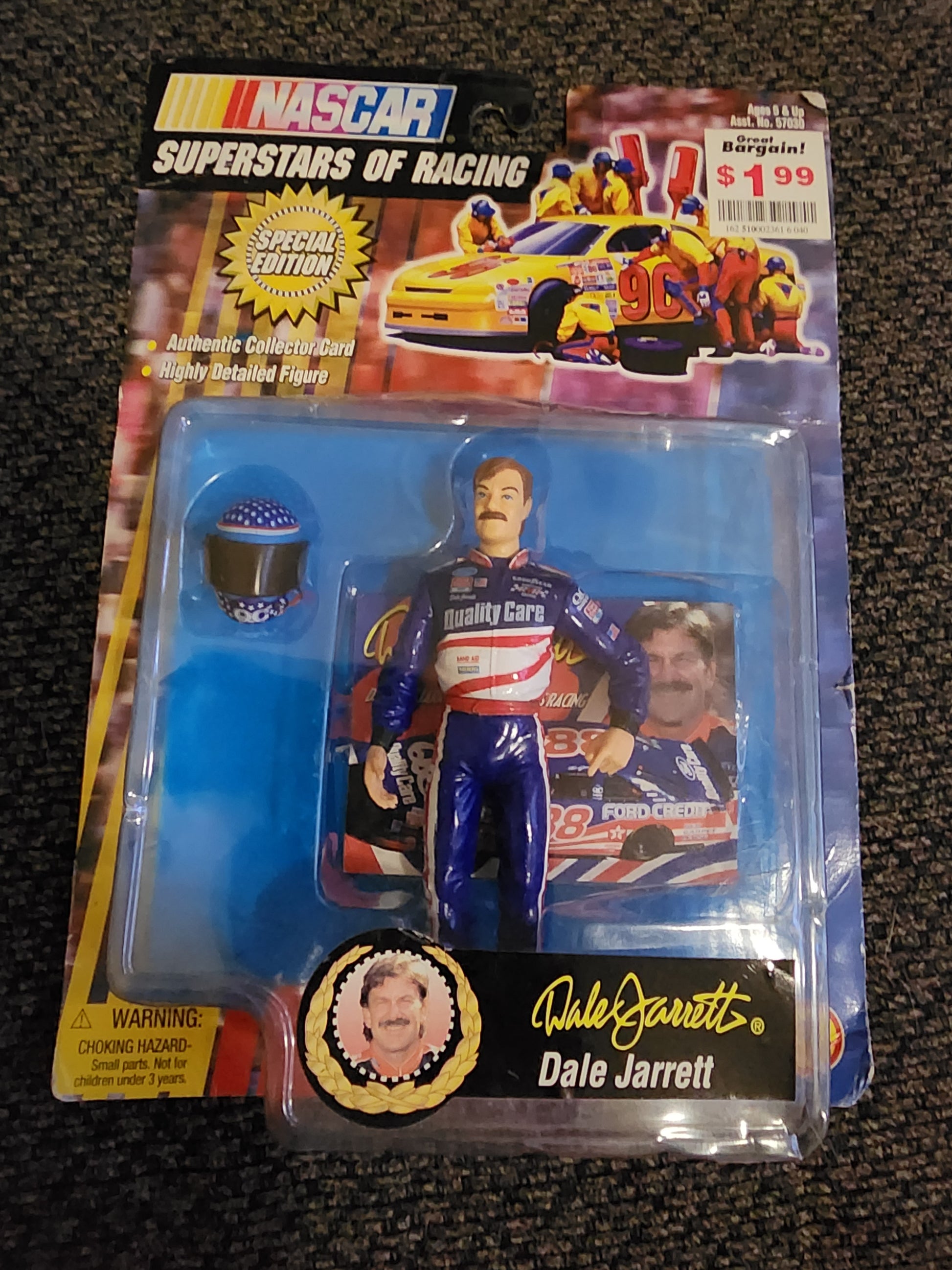 NASCAR Superstars of Racing DALE JARRETT 1998 Action Figure + Collector Card! - House of Cars Virginia