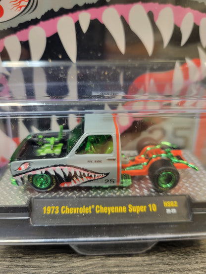 M2 Machines PFC. Hyde 1973 Chevrolet Cheyenne Super 10 Chase