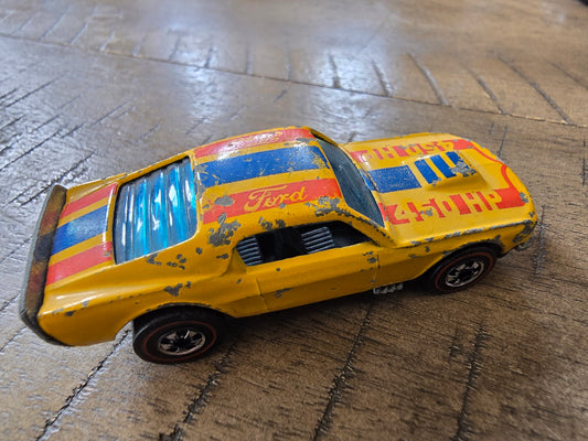 redline hot wheels 1974 Yellow mustang stocker