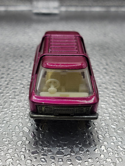 Lesney Matchbox No.22 Freeman Inter-city Commuter 1970 Made in England (Near mint condition, slight paint chipping. See pictures) - House of Cars Virginia