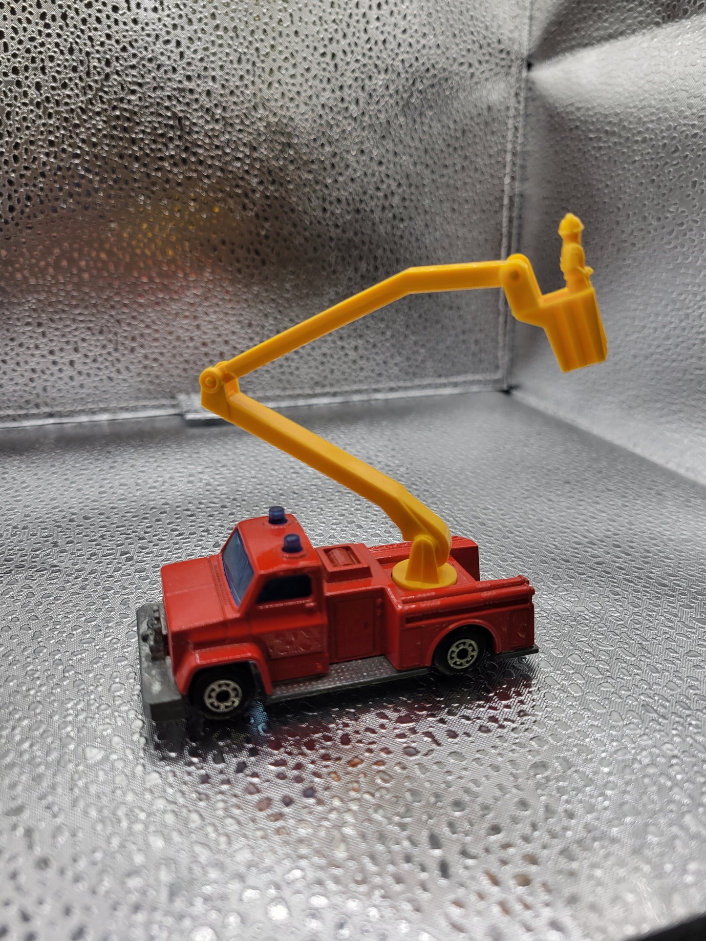 Lensey Matchbox SuperFast No. 13 Snorkel Fire Truck 1977 Made in England (Loose, Mint) - House of Cars Virginia