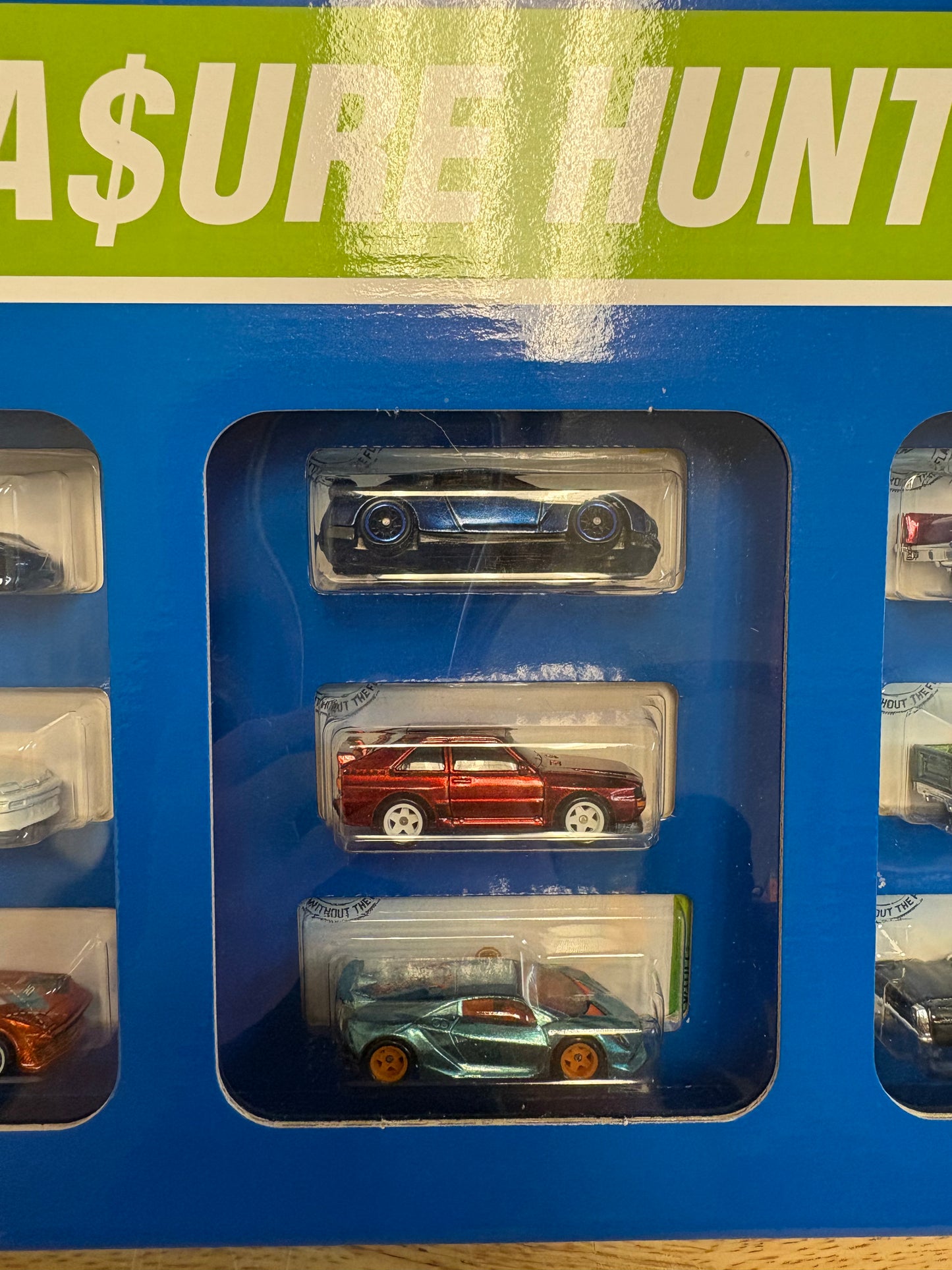 Hot Wheels 2020 Super Treasure Hunt Box Set 00827/01300 VHTF! (See Description)