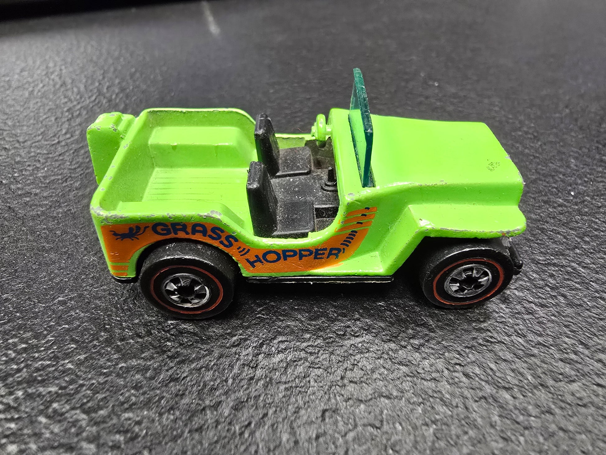 Hot Wheels Vintage Redline Grass Hopper Enamel Light Green Hong Kong HK 1975