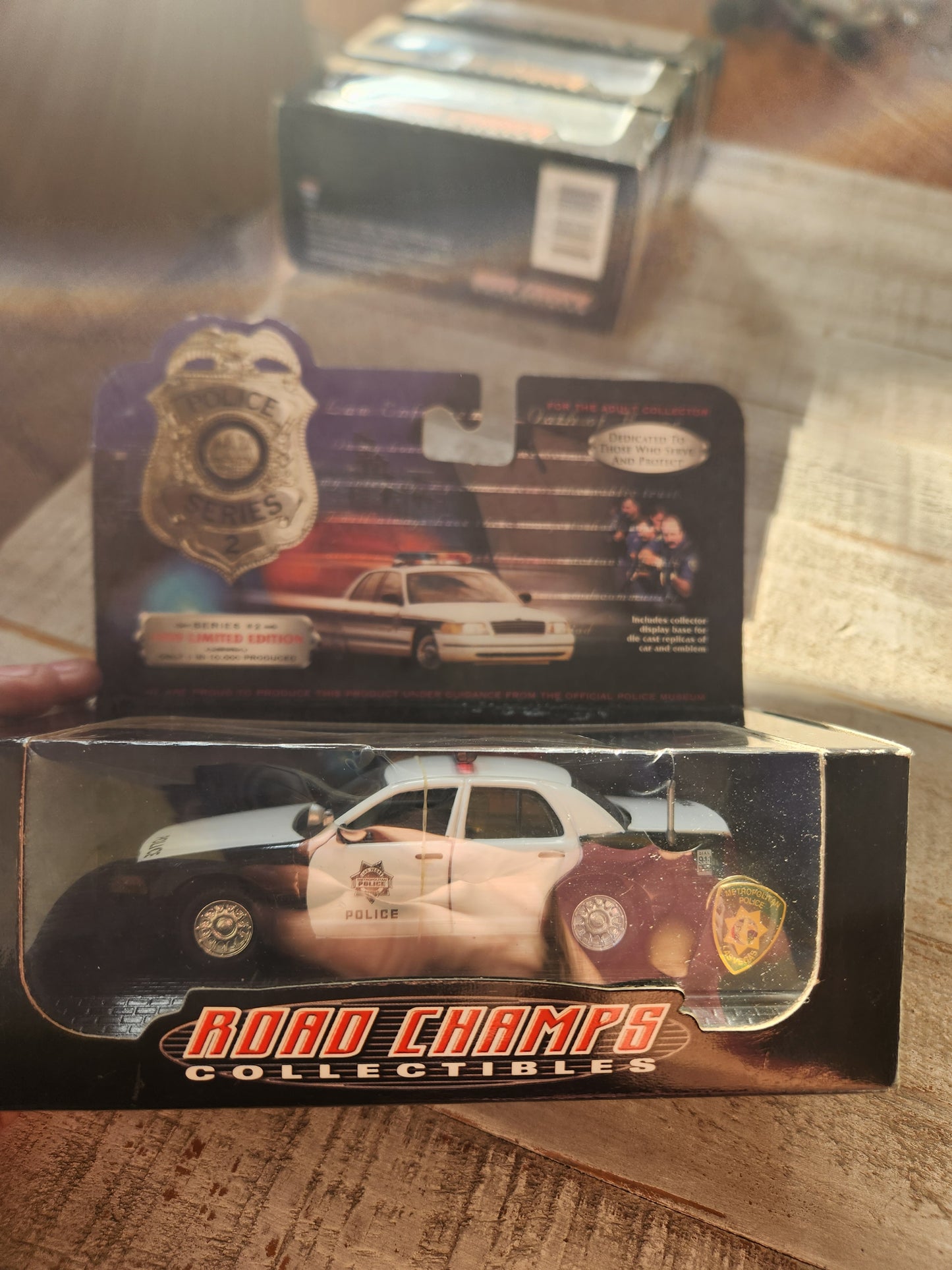 Road Champs 1999 Las Vegas Police Ford Crown Vic Police Car 1/43 - House of Cars Virginia