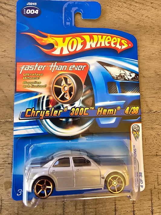 Hot Wheels 2006 First Edition Faster Than Ever Chrysler 300C HEMI #4/38 K60 - House of Cars Virginia