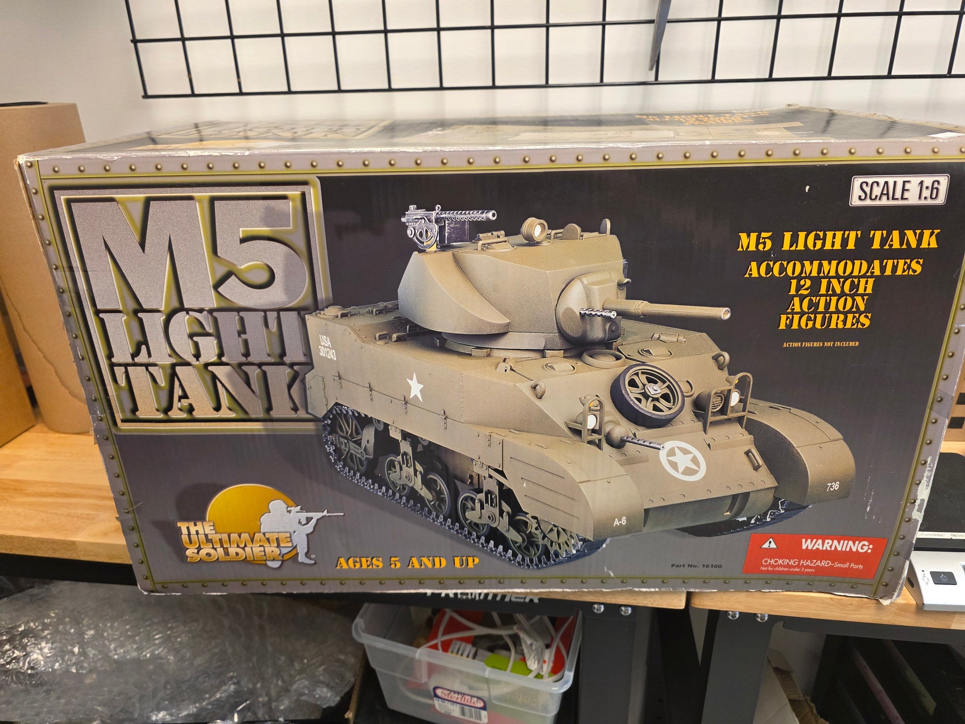 Ultimate Soldier M5 Light Tank 1:6 Scale - Complete Set with Tank Commander - House of Cars Virginia