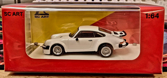 SC Art  1:64 Porsche 934 International Diecast (white)