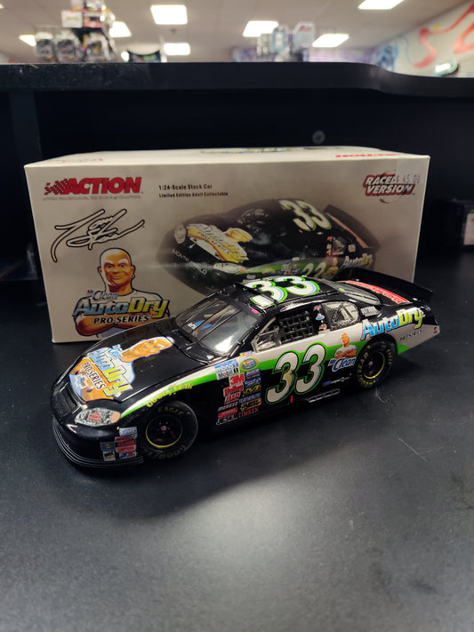 Action Racing 2005 Monte Carlo - Tony Stewart #33 Mr. Clean KHI / Hershey's Take 5 300 Record Win Version - House of Cars Virginia