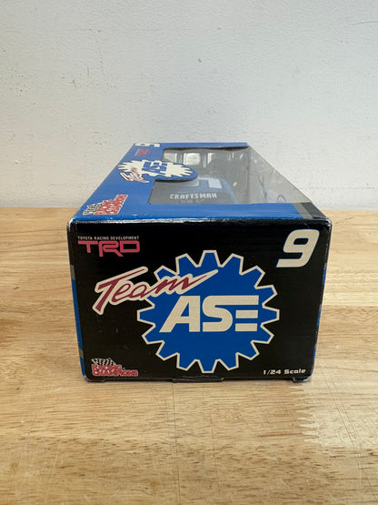 Racing Champions 1:24 Scale Diecast Supertruck #9 Team ASE Ted Musgraves Autographed!