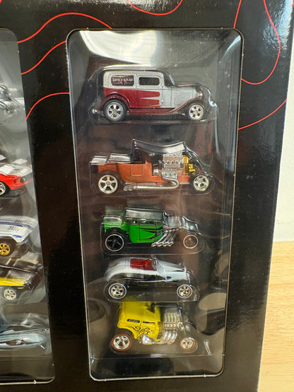 Hot Wheels 2009 Larry's Garage 21-Car Collection Box Set (See Description)