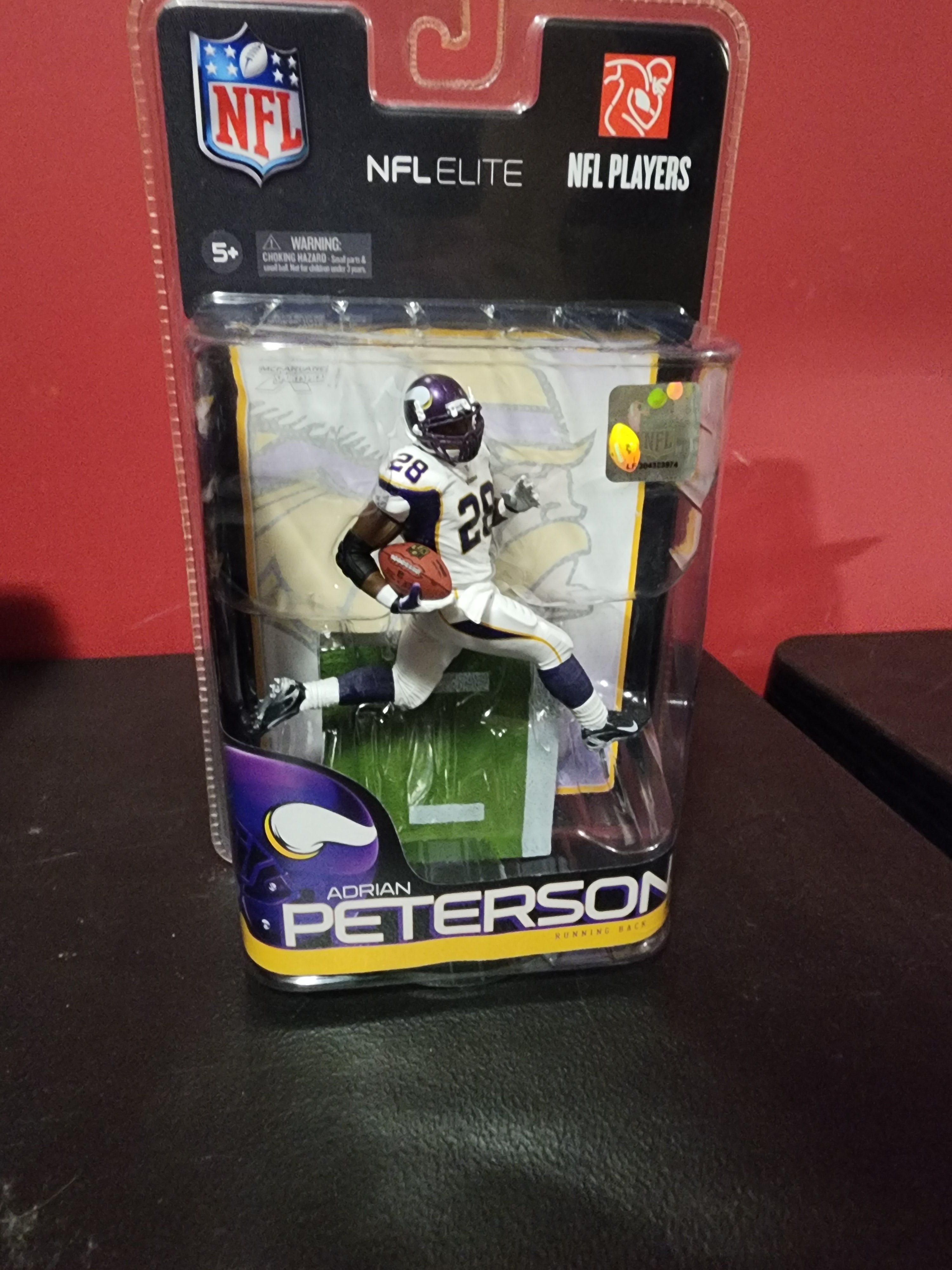 Adrian Peterson フィギュア 28番 Adrian Peterson フィギュア 28番 Adrian Peterson Minnesota