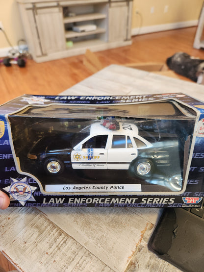 Motor Max Los Angeles LAPD County Police Diecast 1:24 Law Enforcement Series See pic - House of Cars Virginia