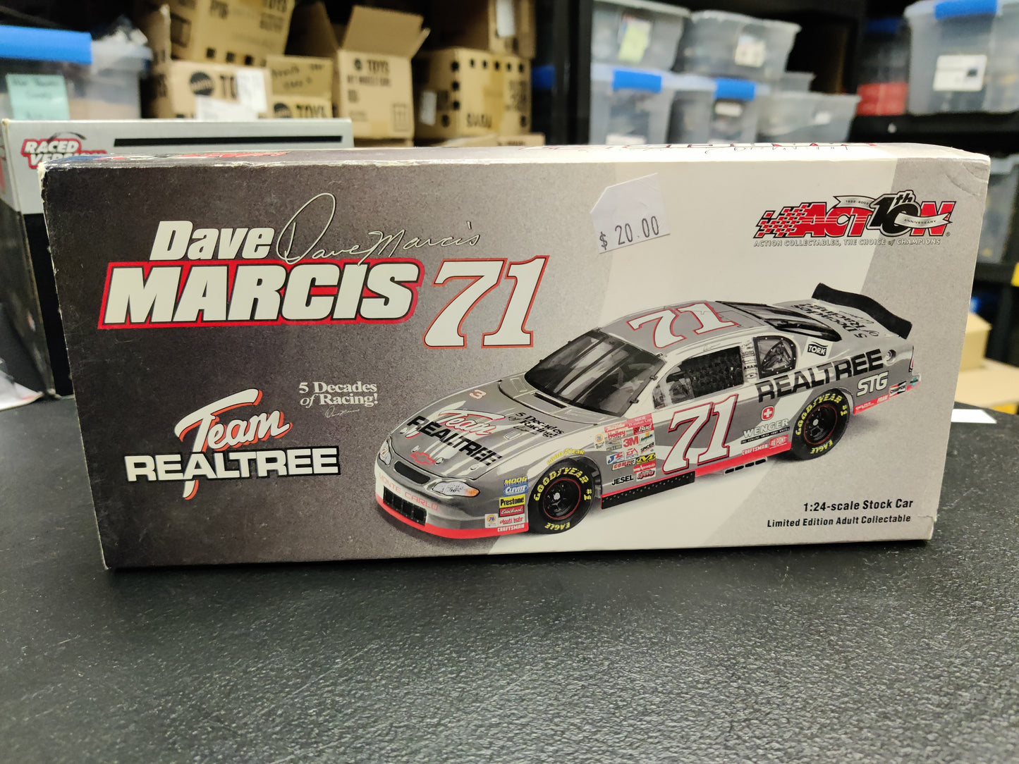 Nascar 1.24 2002 Monte Carlo Dave Marcus 71 Team RealTree