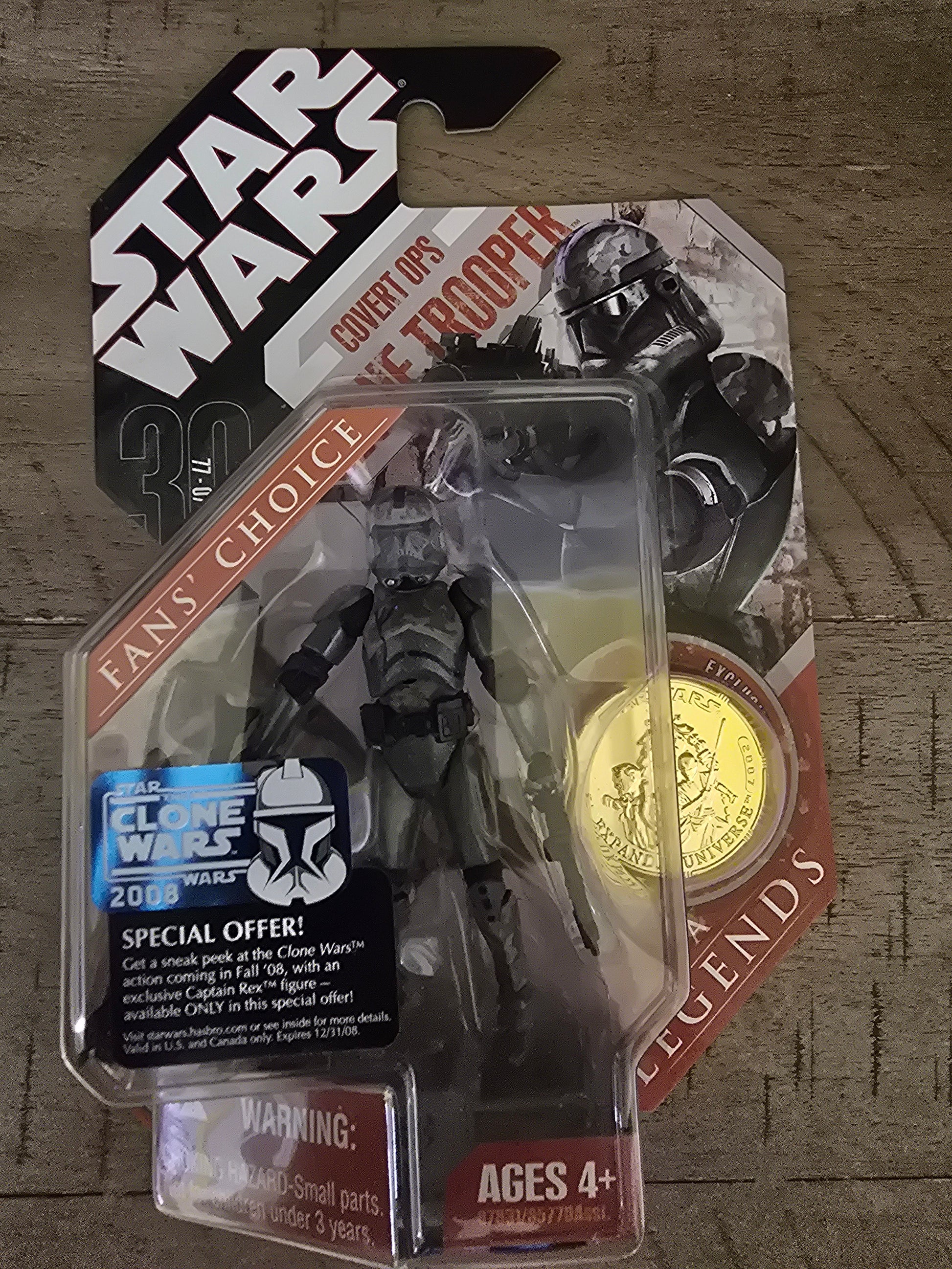 Star Wars 30th Anniversary Covert Ops Clone Trooper SAGA Action Figure W/Coin - House of Cars Virginia