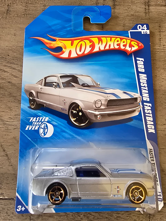Hot Wheels 2010 Faster Than Ever Ford Mustang Fastback in Silver 04/10 - House of Cars Virginia