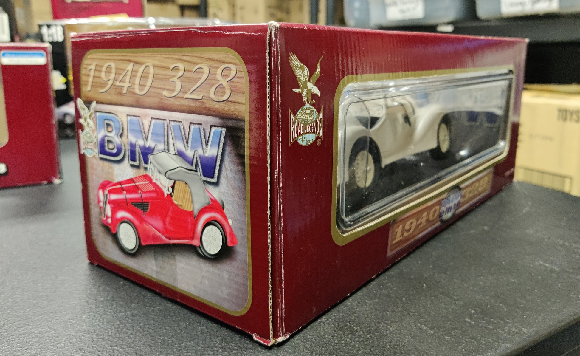 1.18 Collection Die Cast Metal Road Legends 1940 BMW 328