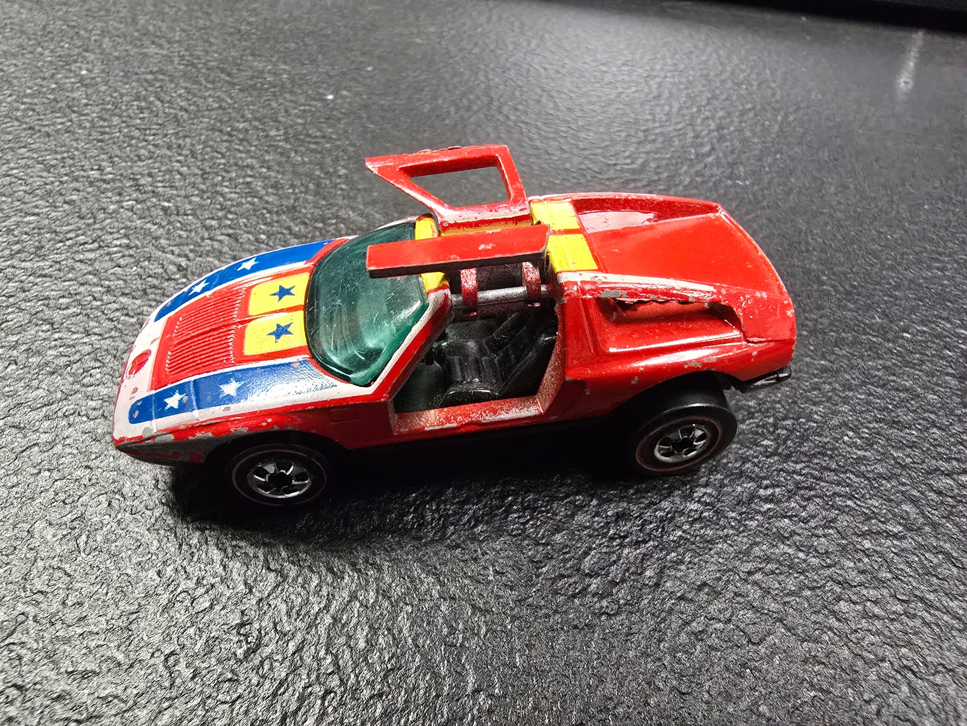 Hot Wheels Redline MERCEDES BENZ C111 Red Enamel HK Plastic base