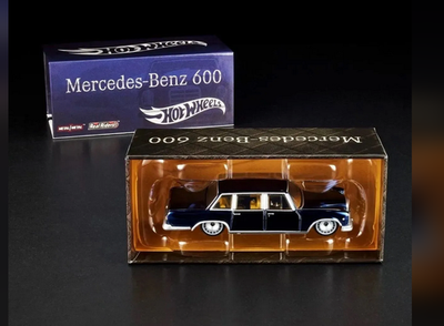 Hot Wheels Red Line Club 1964 Mercedes-Benz 600 - Blue Metallic